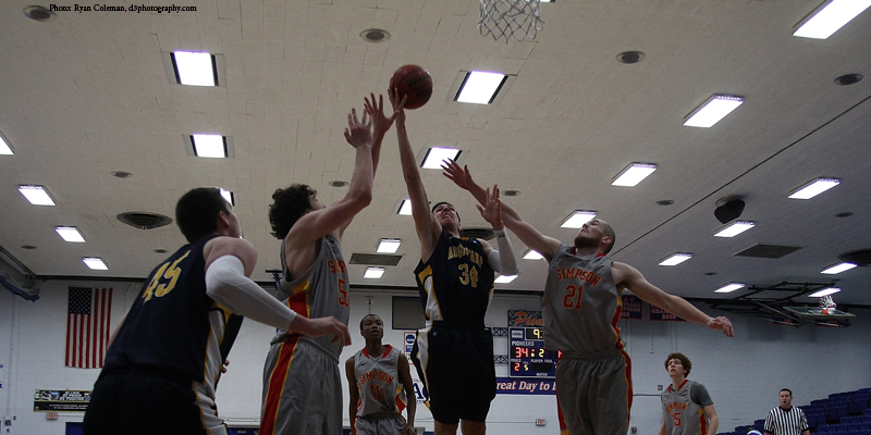 Slow first half costs men's basketball in loss to Augustana