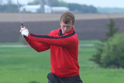 Simpson moves up to fifth on day two of IIAC Championship