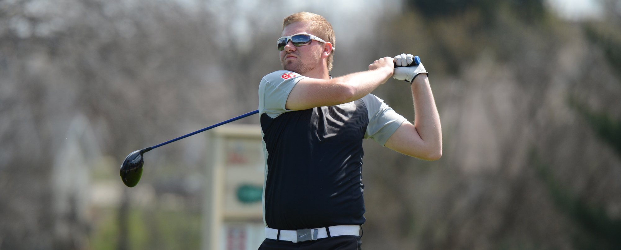 Men's golf takes third at own invitational to close fall season