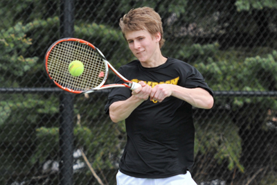 Hogan top finisher for Storm at IIAC Tourney