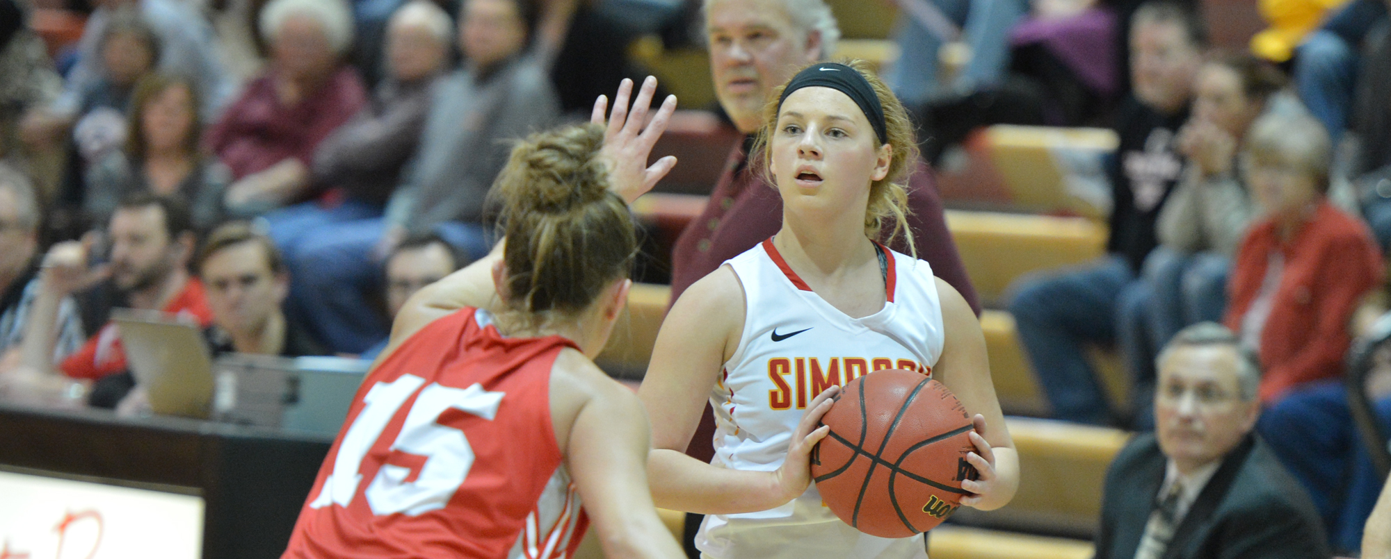 Janey Botkins and the Simpson women's basketball team travel to Coe on Saturday, Jan. 21.