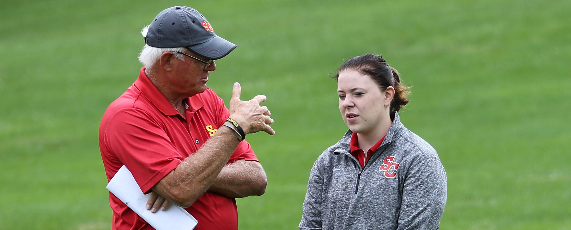 Larry Shoop returns to coach the Simpson women's golf team.