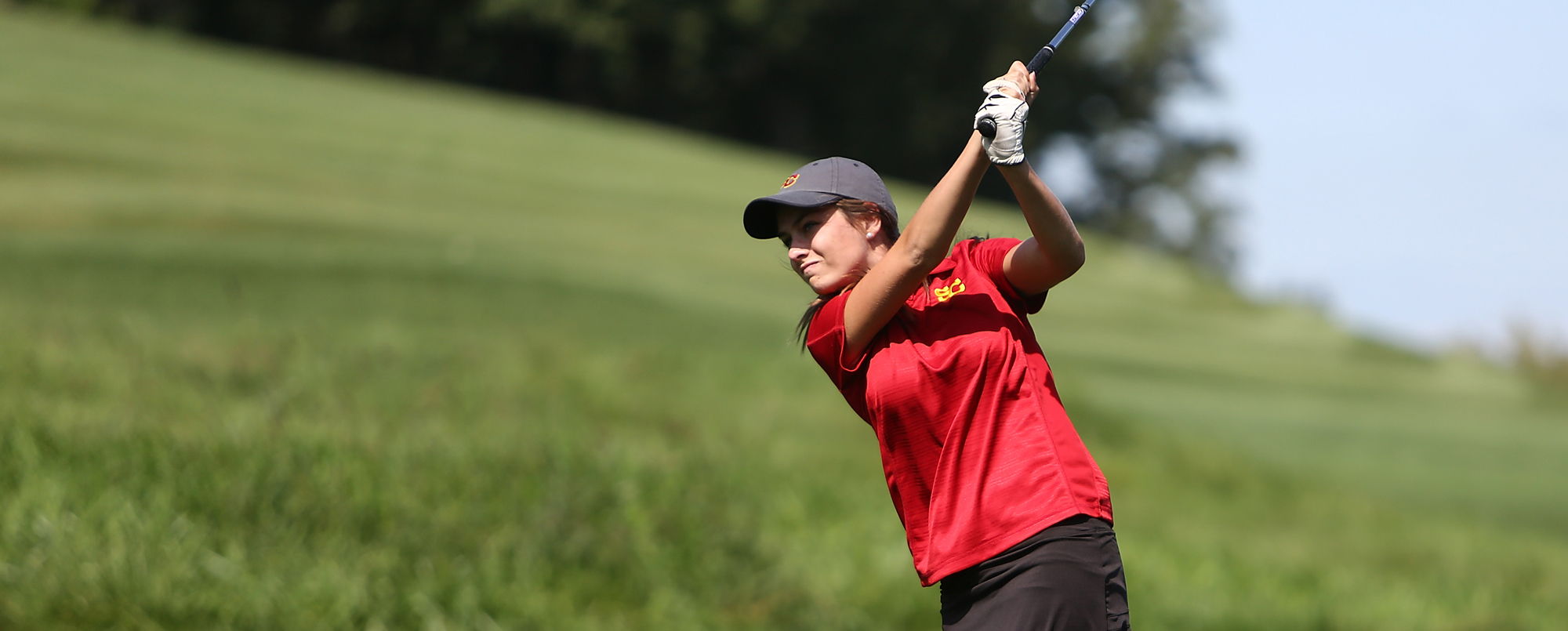 Women's golf in fifth after first day of IIAC Championship