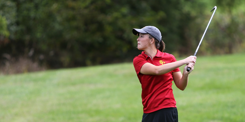 Women’s golf takes third at Graceland behind Martin, Berkland