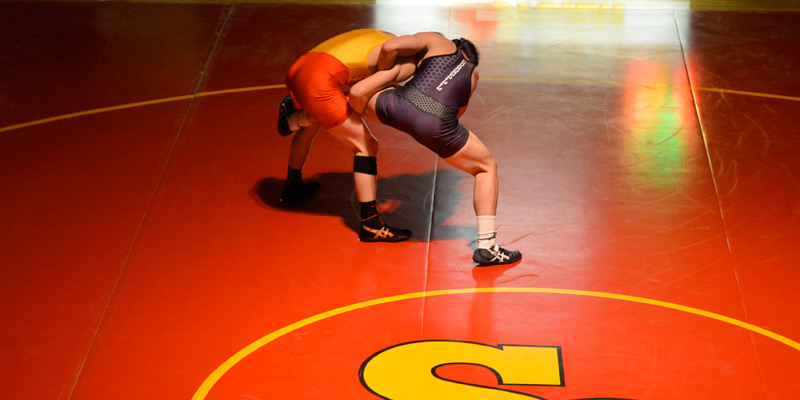 Berrian leads wrestling at competitive Luther Open