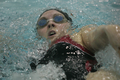 Simpson swimmers earn first win against Franklin