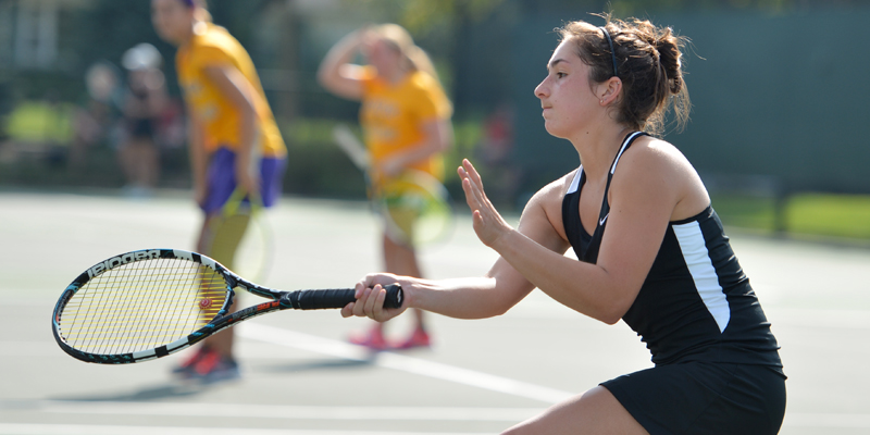 Simpson women's tennis edged by Grand View