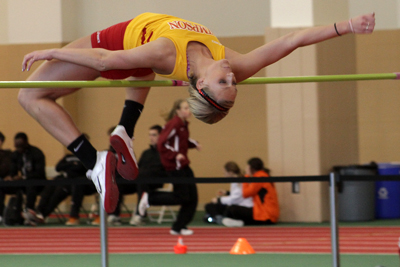 Simpson track & field competes at last chance meet