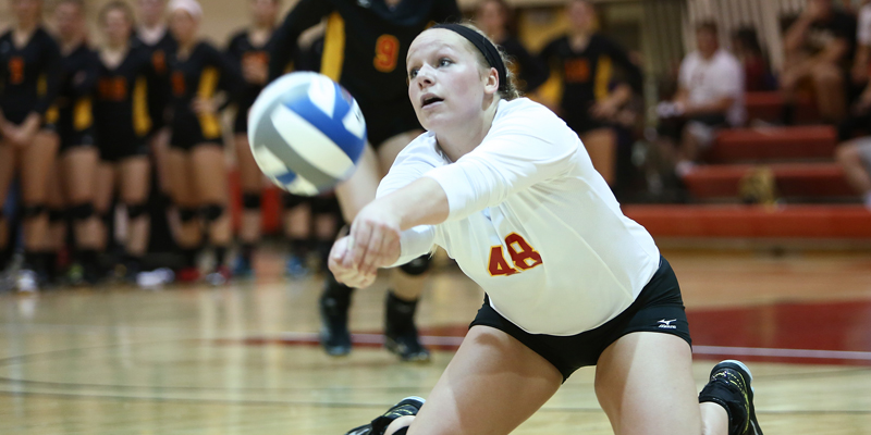 Volleyball drops non-conference contest at Graceland