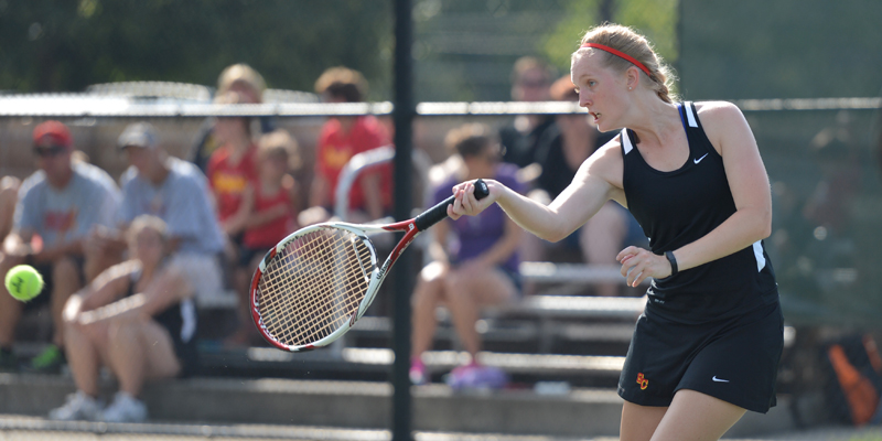 Women’s tennis shut out out at Central