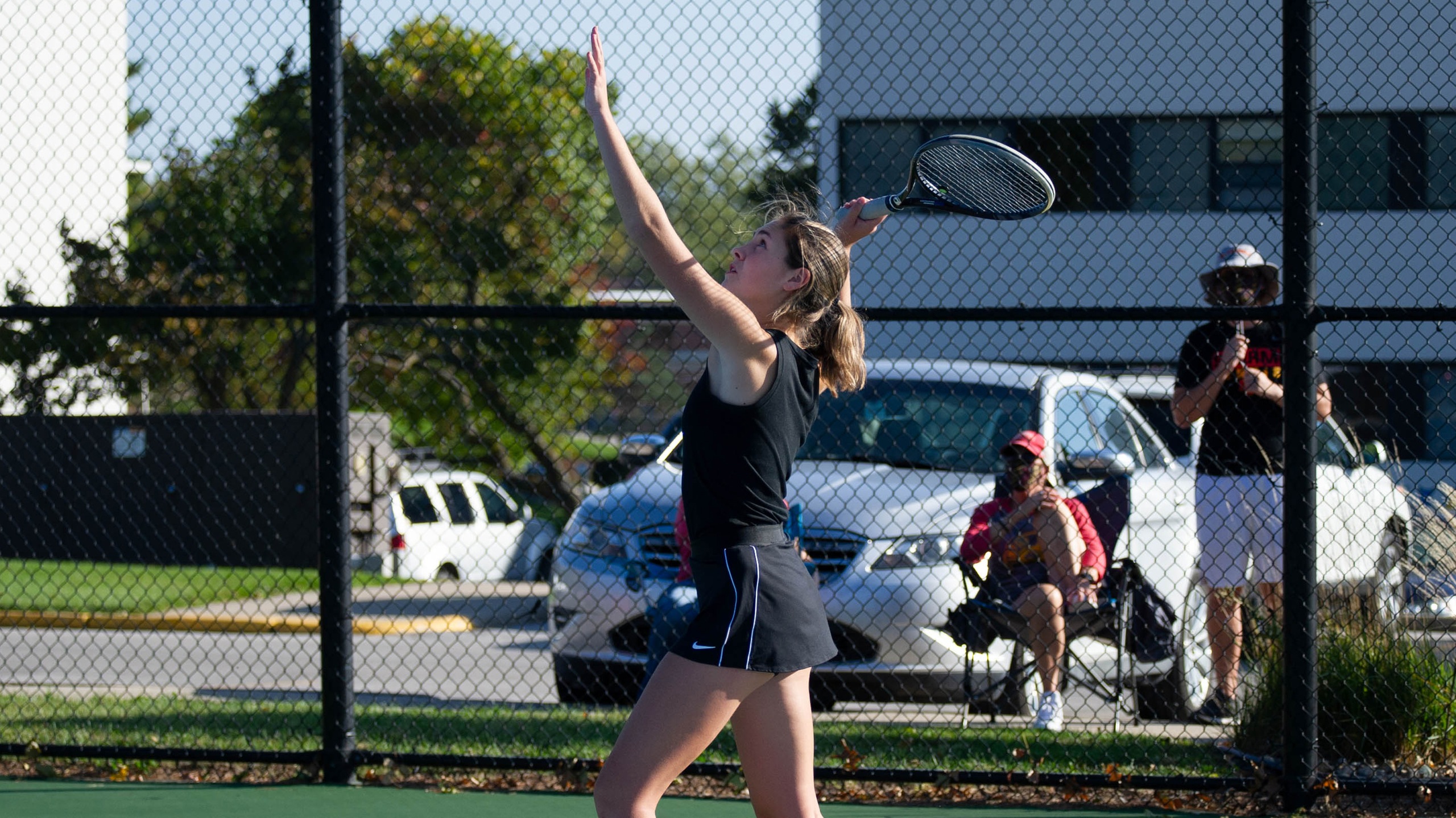 Women’s tennis drops both ends of Saturday doubleheader