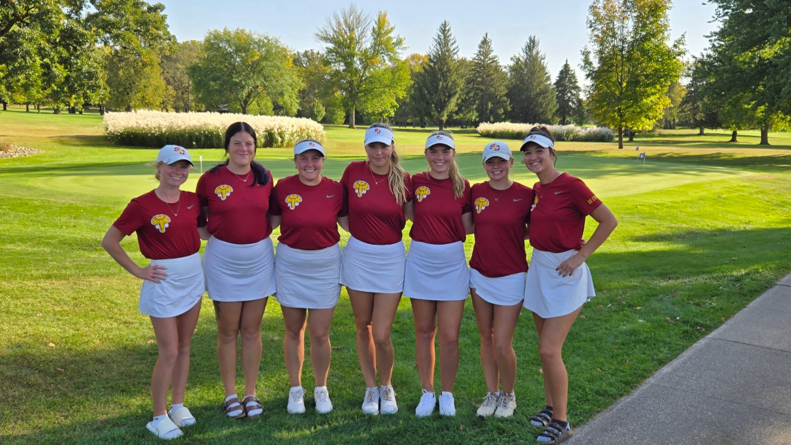 Storm women bring home victory at Waldorf Fall Challenge